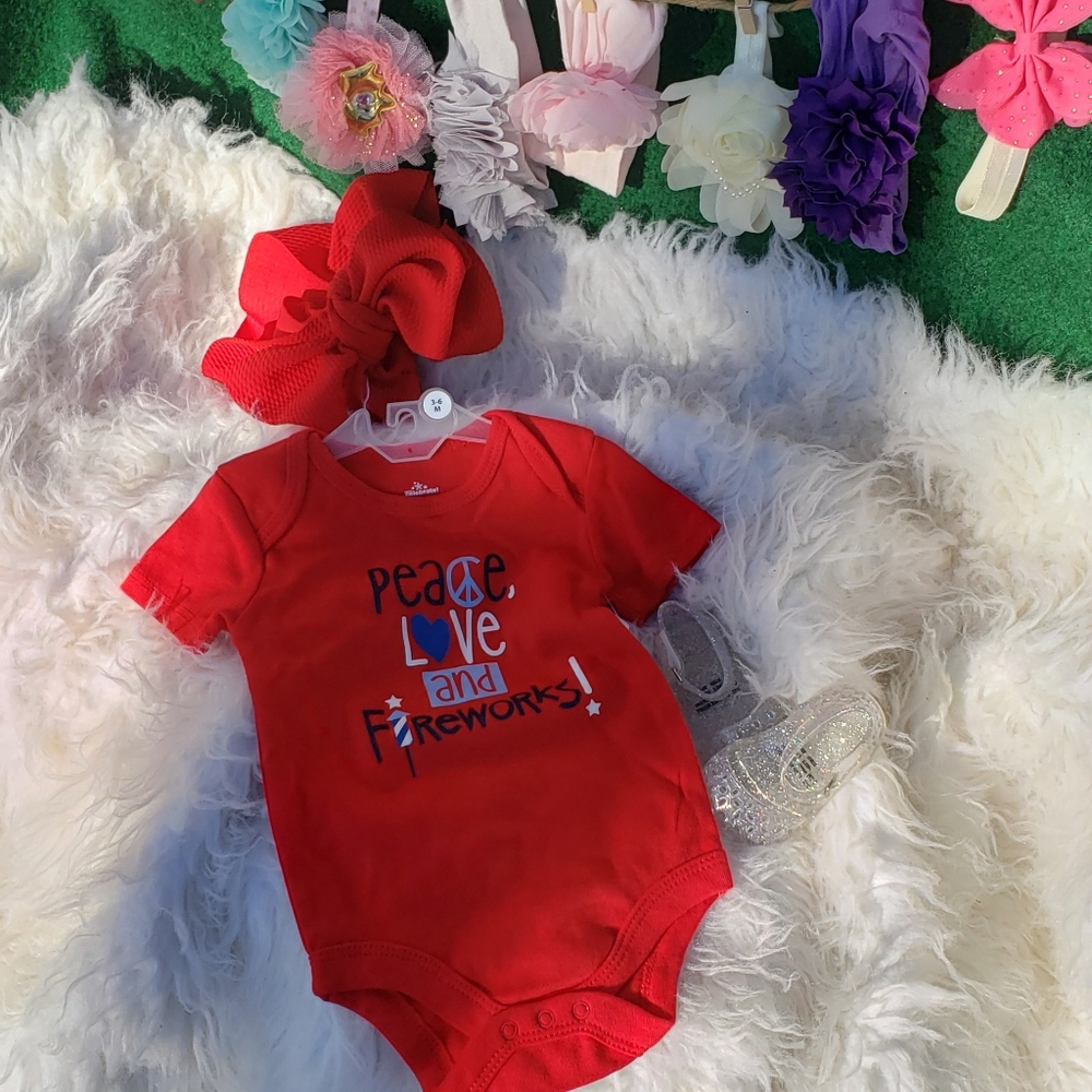 NWT "Peace, love & fireworks" onesie
